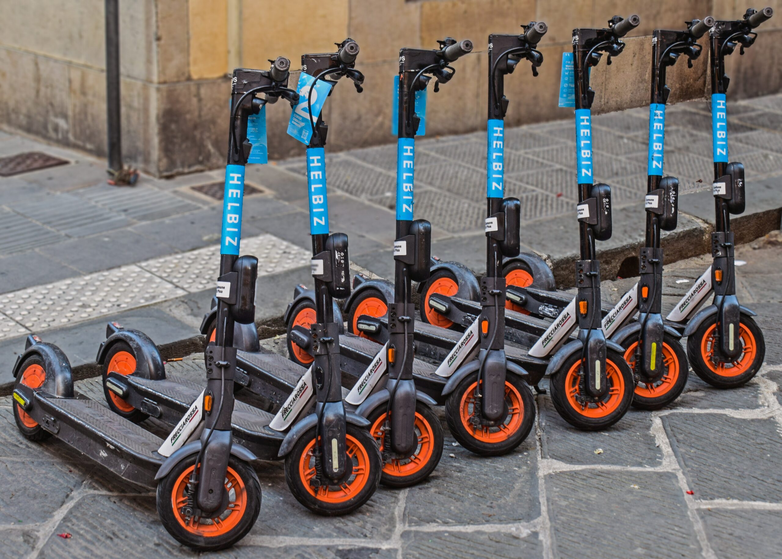 electric-scooters-7340440